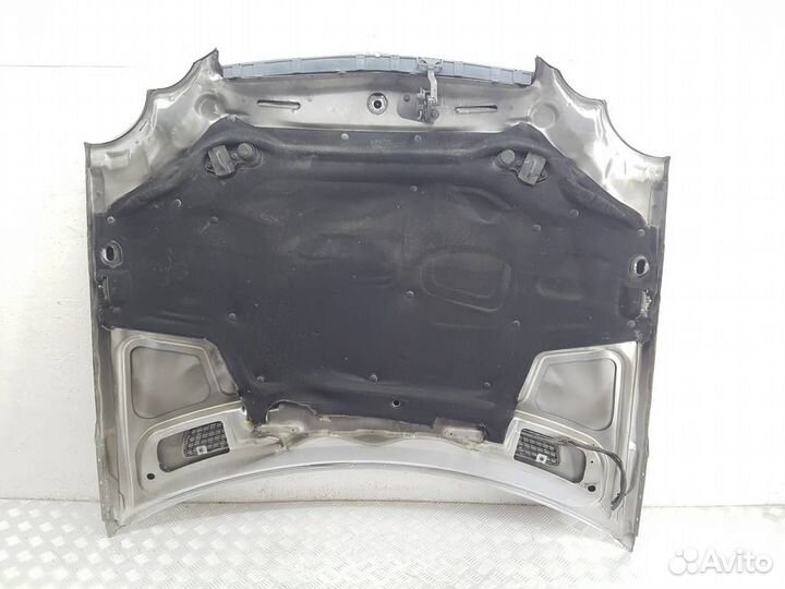 Капот Mercedes C W203