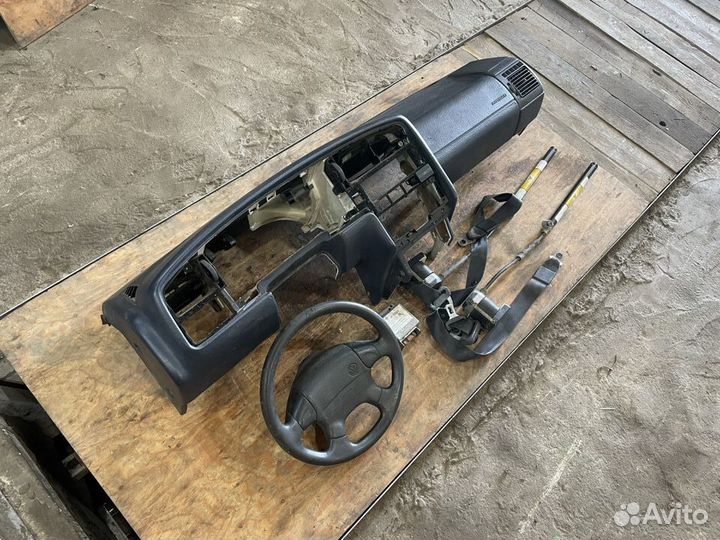 Комплект безопасности Passat B4 торпеда ремни