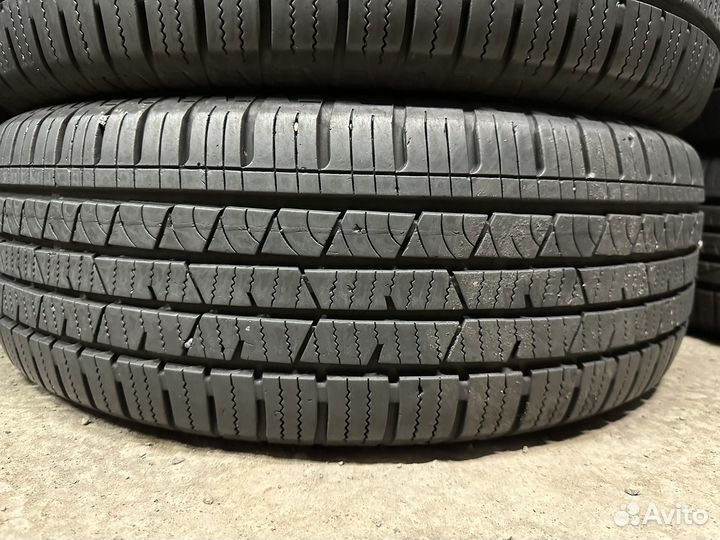 Continental ContiCrossContact LX 215/65 R16