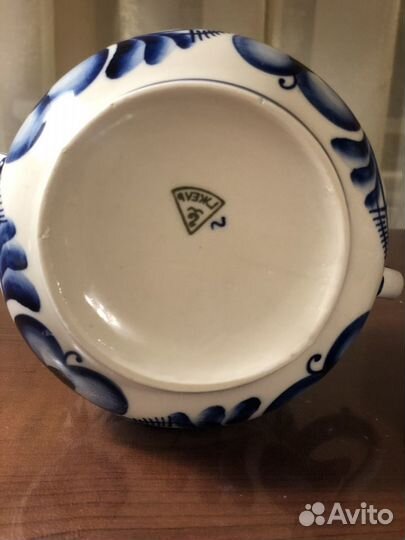 Гжель. Сахарница 