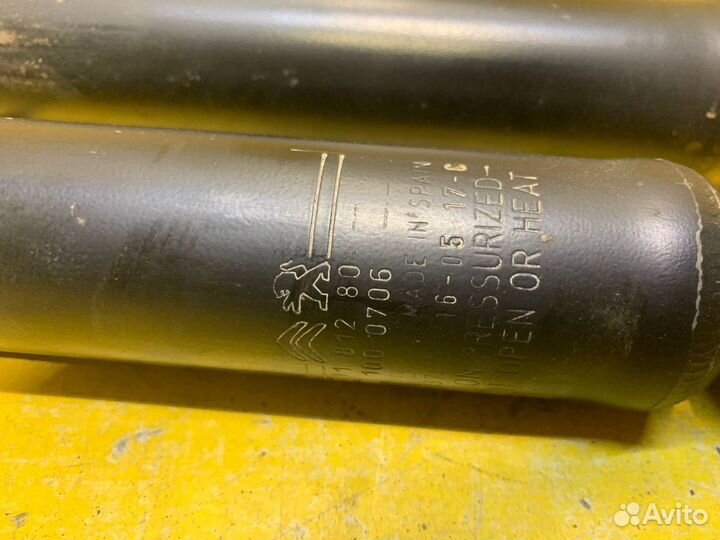 Амортизатор задний Citroen C4 2013-2016