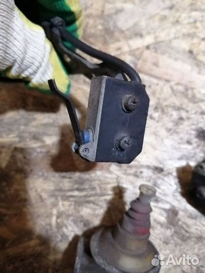 Микровыключатель Дросельной заслонки Ауди 100 2.3