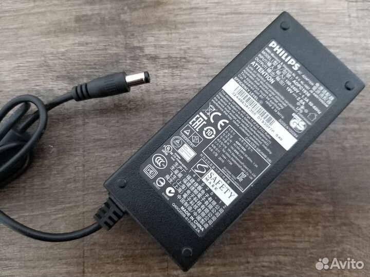 Блок питания Philips adpc1936 19V 2A Оригинал