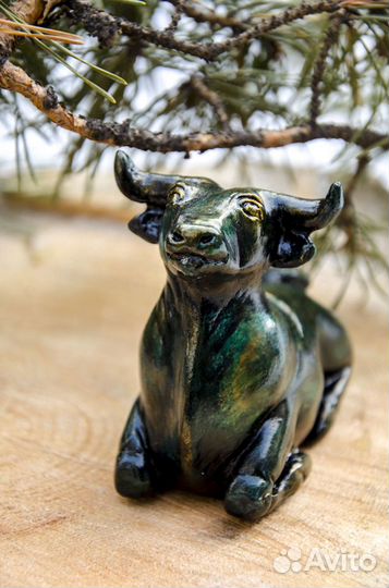 Статуэтка Бык