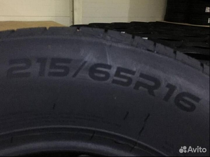 Windforce CatchFors H/P 215/65 R16 102H