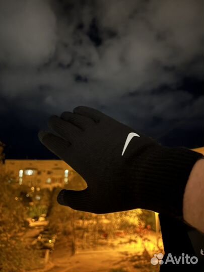 Перчатки nike зимние