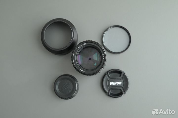 Объектив nikon 85mm AF 1.8D