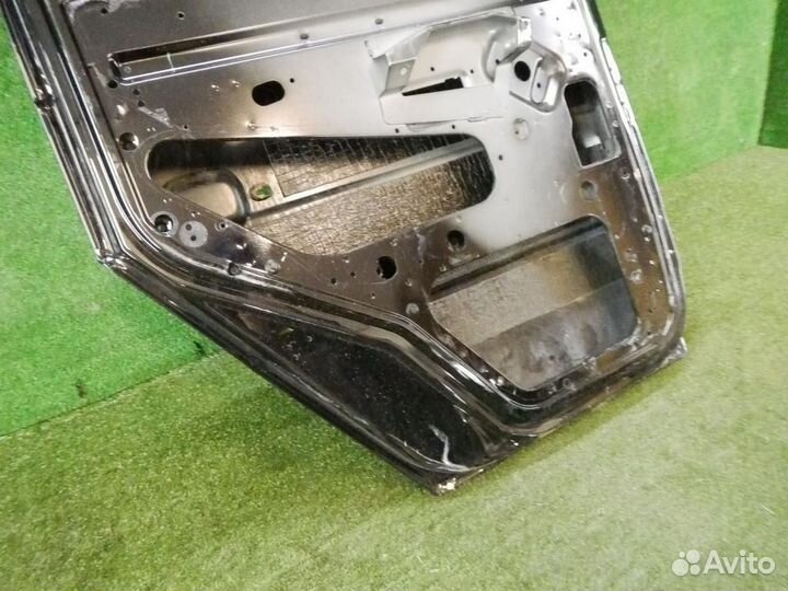 Дверь задняя левая Mercedes-Benz G-Class