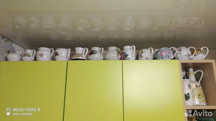 Подставка для яиц и другая посуда