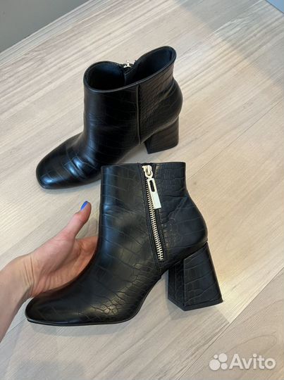 Ботильоны Stradivarius 36