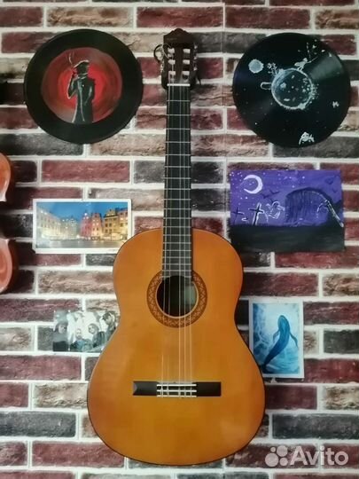 Гитара yamaha c40