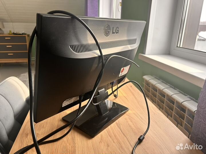 Монитор для компьютера