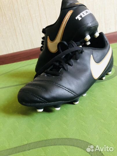 Бутсы с шипами