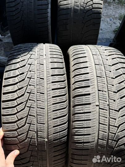 Hankook Winter I'Cept Evo2 W320 225/40 R19 и 255/30 R19 96M