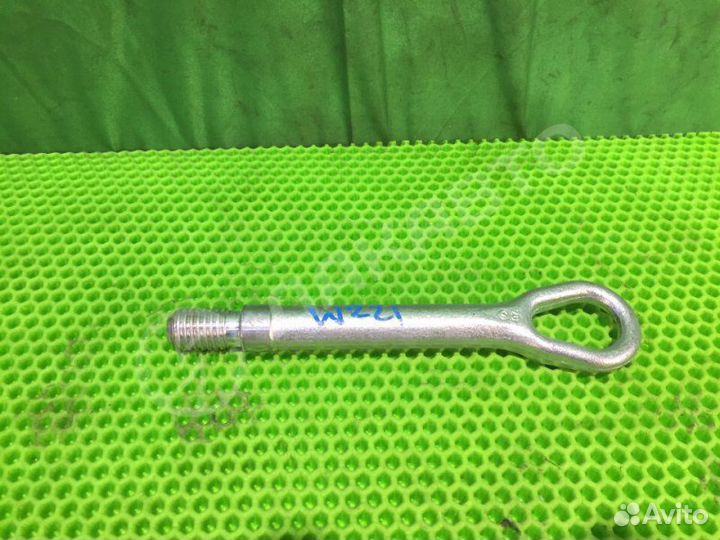 Крюк буксировочный Mercedes-Benz S W221