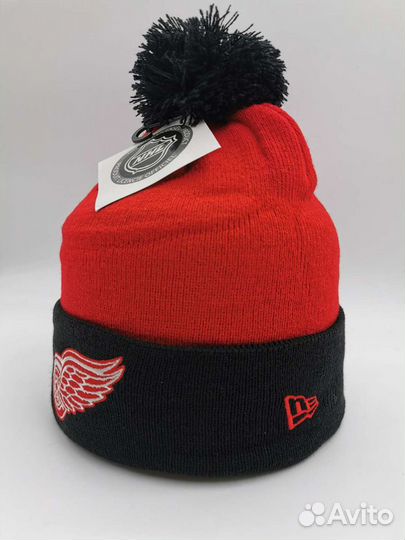 Шапка New Era с помпоном