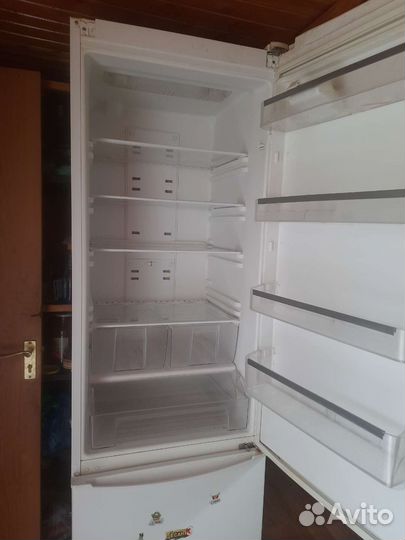 Холодильник