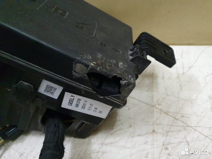 Проводка моторного отсека Geely Coolray