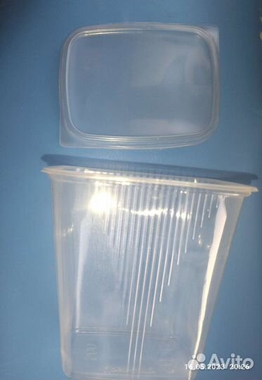 Одноразовая пластиковая посуда