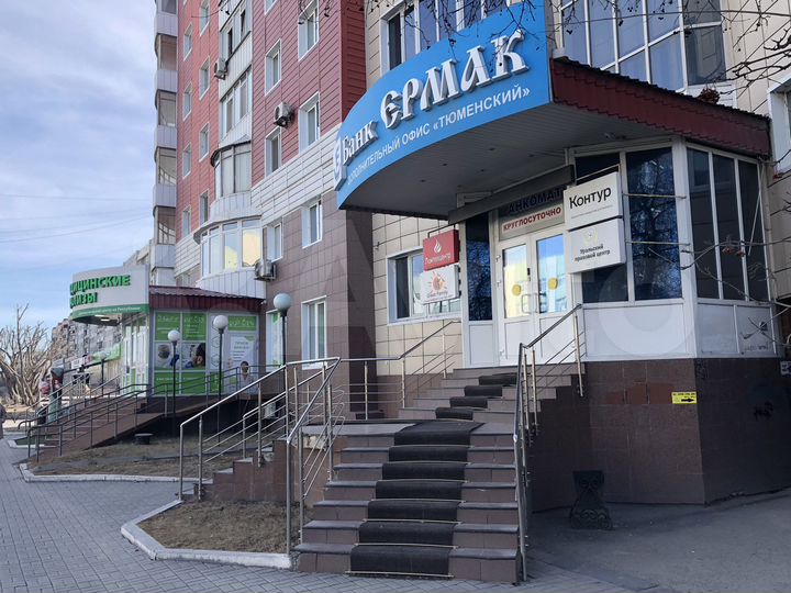 Здание, 977 м²