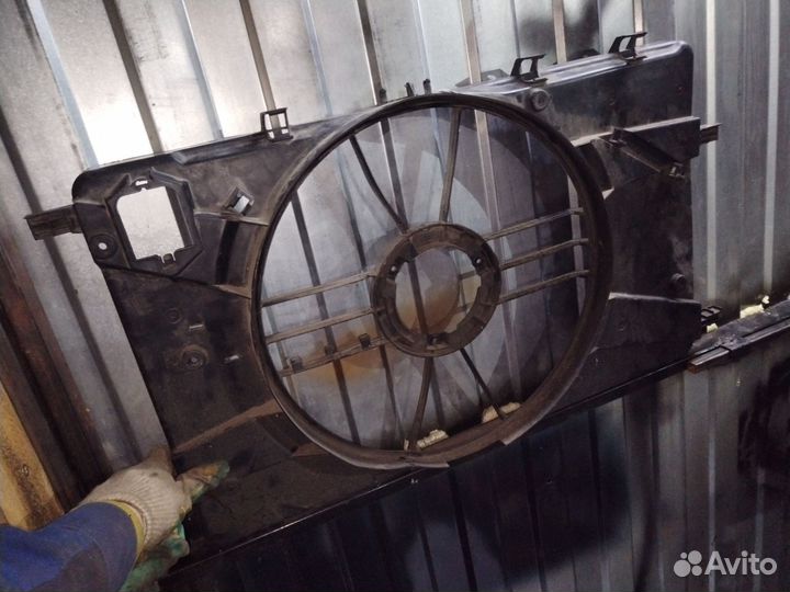 Кожух вентилятора для шевроле круз 1.6 АКПП