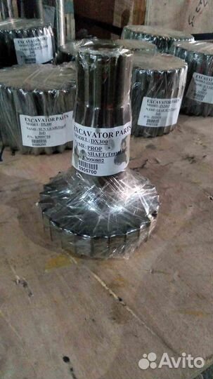 Вал шестерня K9000802 Doosan S300LC-V