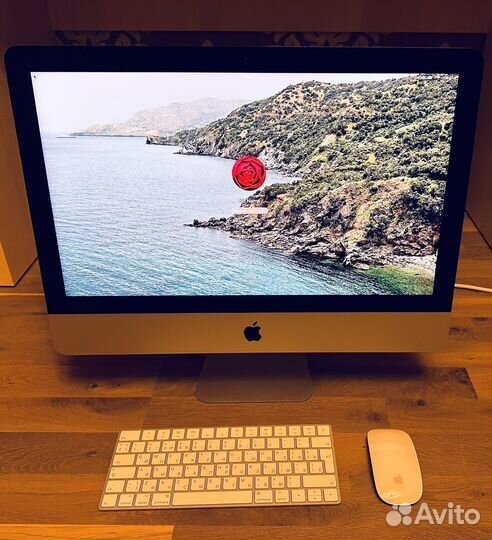 iMac (сдисплеем Retina 4K, 21,5 дюйм., 2017 г.)