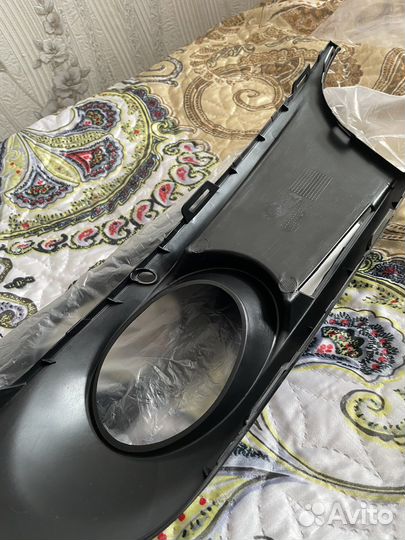 Решётки противотуманной фары Volkswagen Jetta 6