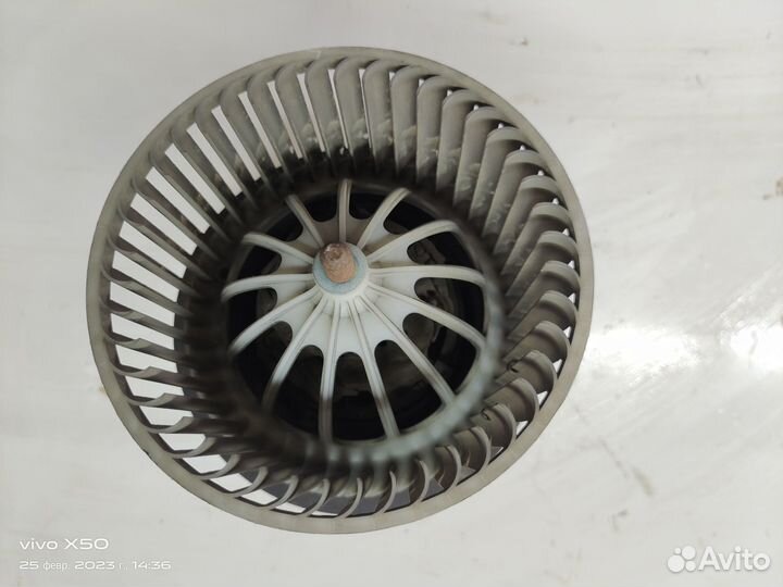 Моторчик отопителя