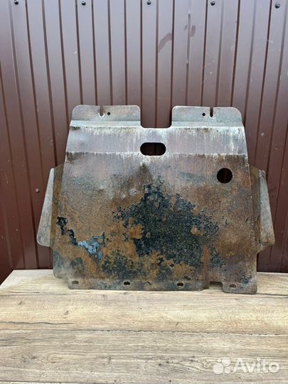 Защита двигателя Peugeot 206 206 1.4 2008