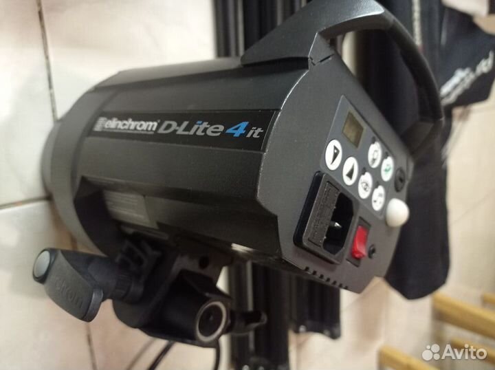 Студийный импульсный свет Elinchrom D-Lite 4it