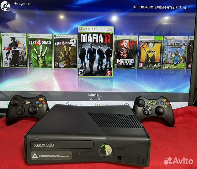 Xbox 360 с 2 геймпадами прошитый с играми