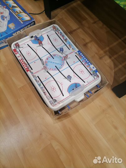 Продам футбол, хоккей в комплекте