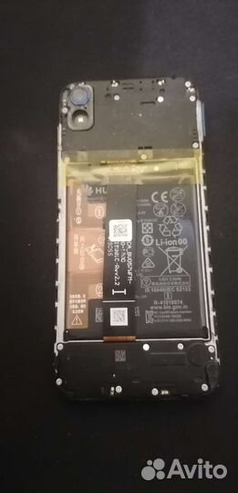 Телефон honor 8s
