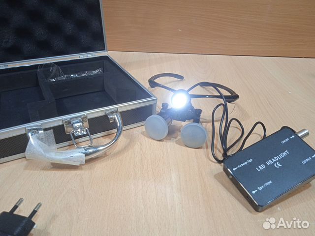 Бинокуляр Налобный осветитель