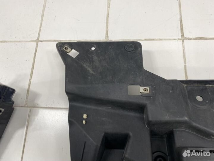 Пыльник переднего бампера Ford Kuga II (2012—2016)