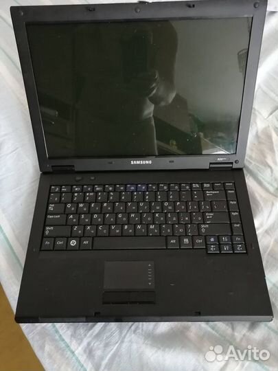 Ноутбук samsung NP-R20Y