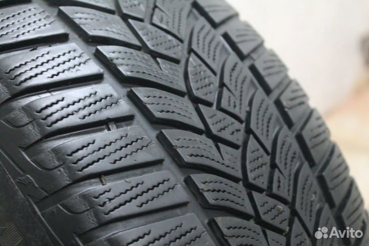 Goodyear UltraGrip Performance Gen-1 225/55 R17