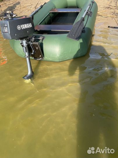 Лодка с мотором