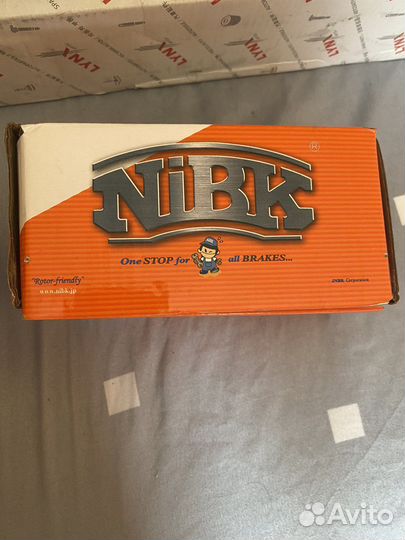 Тормозные колодки передние nissan