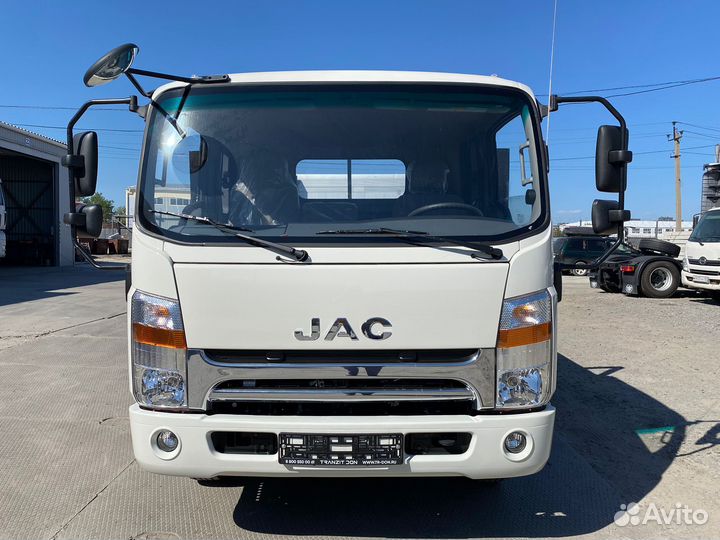 Бортовой грузовик JAC N90, 2024