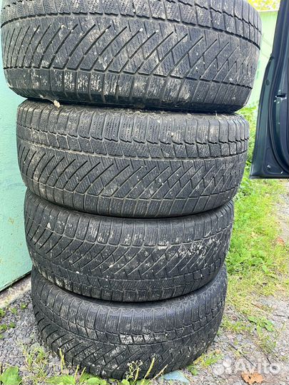Continental ContiVikingContact 6 235/55 R17