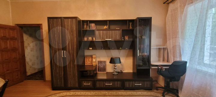 2-к. квартира, 50 м², 1/3 эт.