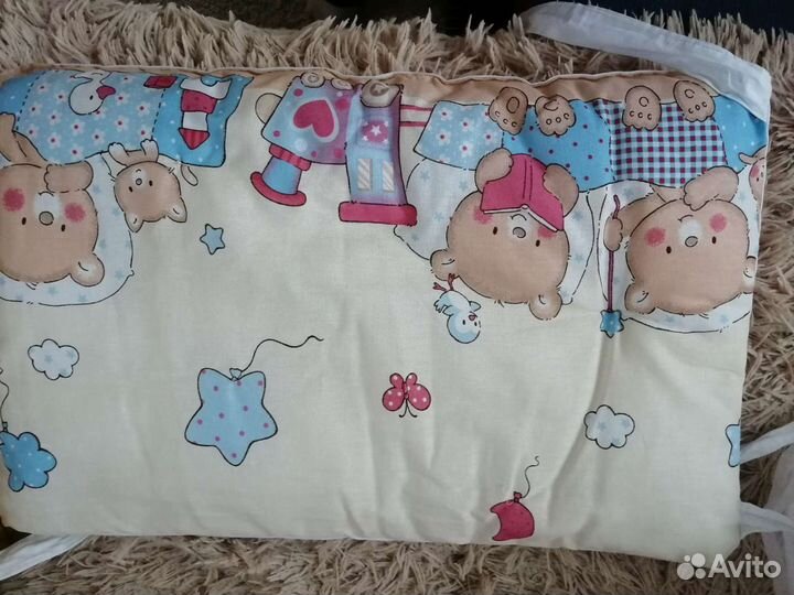 Бортики в кроватку новые