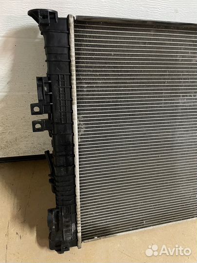 Радиатор охлаждения двигателя Hyundai Tucson 4 NX