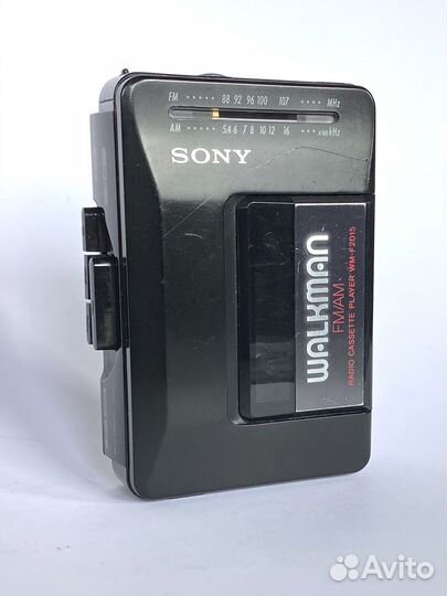 Кассетный плеер Sony Walkman WM-F2015