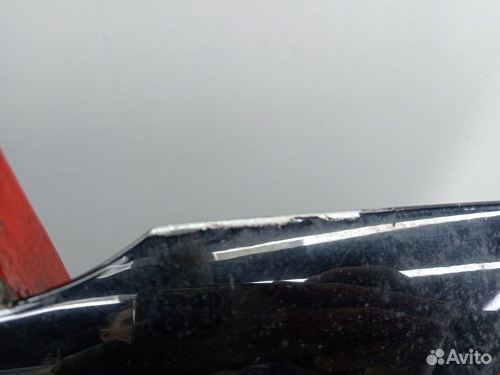 Капот Volkswagen Golf