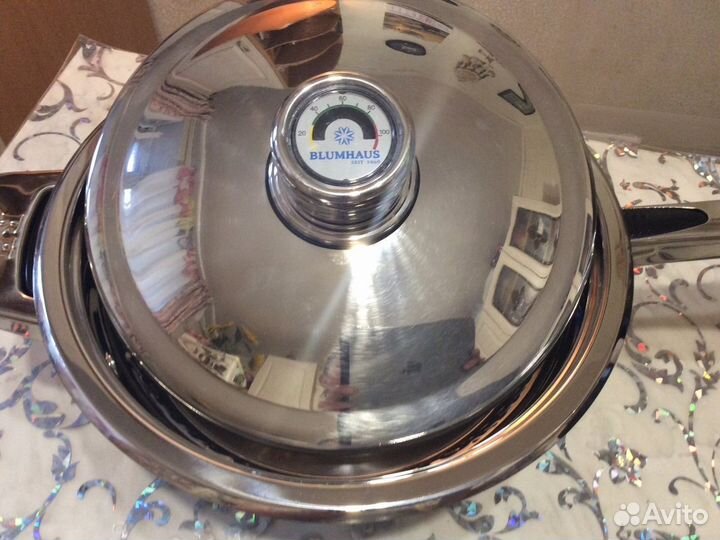 Сотейник (сковородка)с крышкой Новый