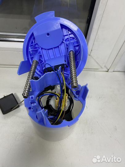 Mercedes-benz A2184700094 Насос топливный