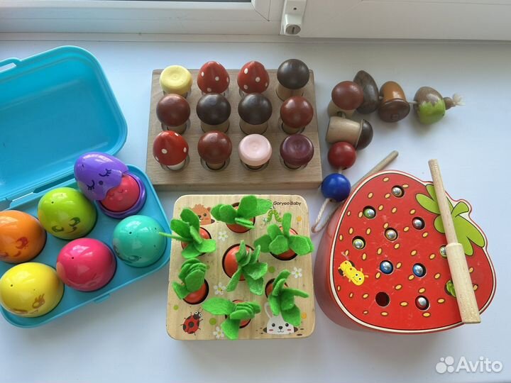 Развивающие игрушки пакетом